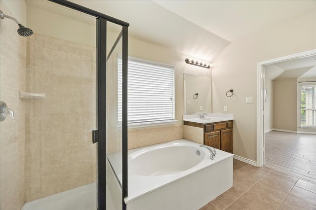 1201 Lost Valley Drive, Royse City, TX 75189