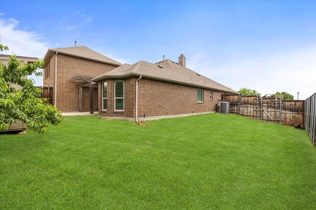 1201 Lost Valley Drive, Royse City, TX 75189