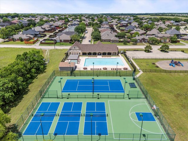 1201 Lost Valley Drive, Royse City, TX 75189