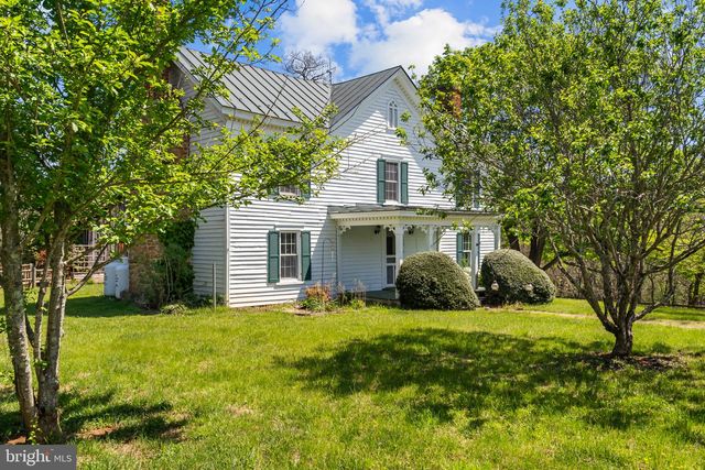 15 CHILTON LN, Sperryville, VA 22740