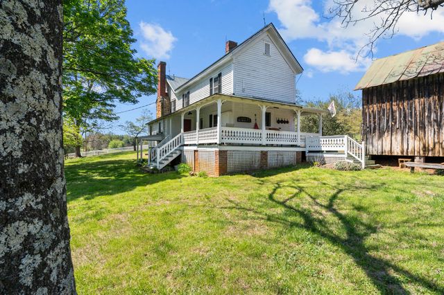 15 CHILTON LN, Sperryville, VA 22740