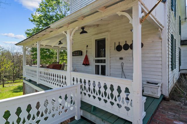 15 CHILTON LN, Sperryville, VA 22740