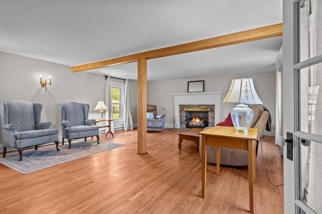 15 CHILTON LN, Sperryville, VA 22740