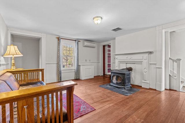 15 CHILTON LN, Sperryville, VA 22740