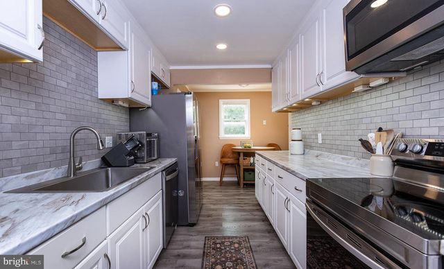 6250 HAYDON CT, Mechanicsburg, PA 17050