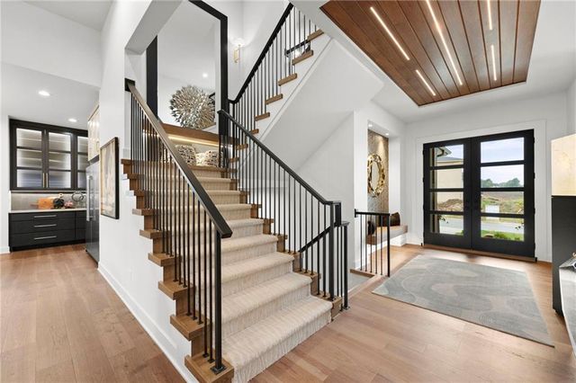 17605 Knox Street, Overland Park, KS 66221