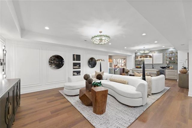 17605 Knox Street, Overland Park, KS 66221