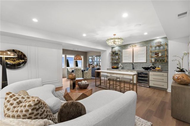 17605 Knox Street, Overland Park, KS 66221