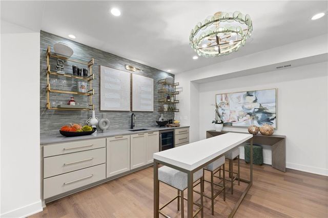 17605 Knox Street, Overland Park, KS 66221