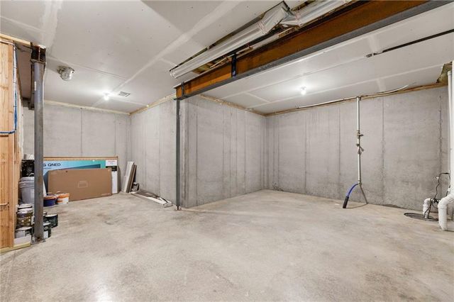 17605 Knox Street, Overland Park, KS 66221