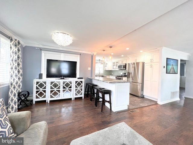 305 WHILDAM AVE, Cape May, NJ 08204