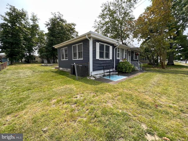 305 WHILDAM AVE, Cape May, NJ 08204