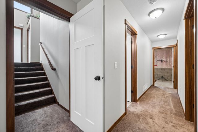 683 Elins Lake Road SE, Cambridge, MN 55008