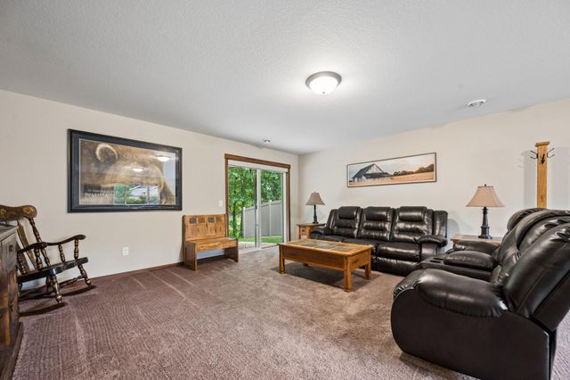 683 Elins Lake Road SE, Cambridge, MN 55008