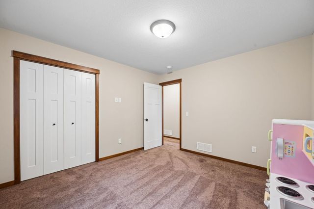683 Elins Lake Road SE, Cambridge, MN 55008