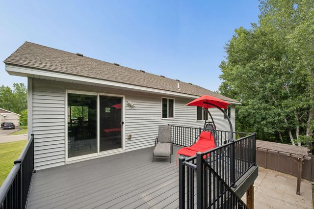 683 Elins Lake Road SE, Cambridge, MN 55008