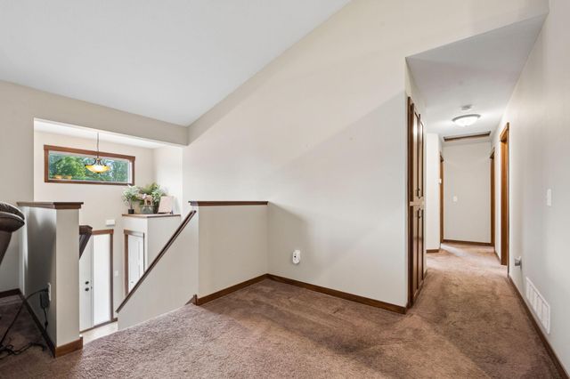 683 Elins Lake Road SE, Cambridge, MN 55008