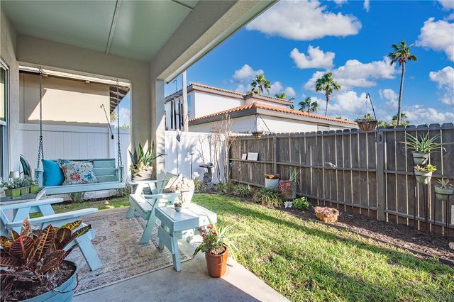 221 La Joya, Port Aransas, TX 78373