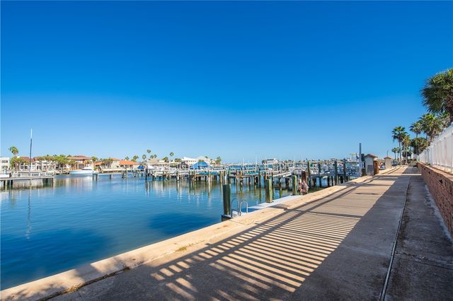 221 La Joya, Port Aransas, TX 78373