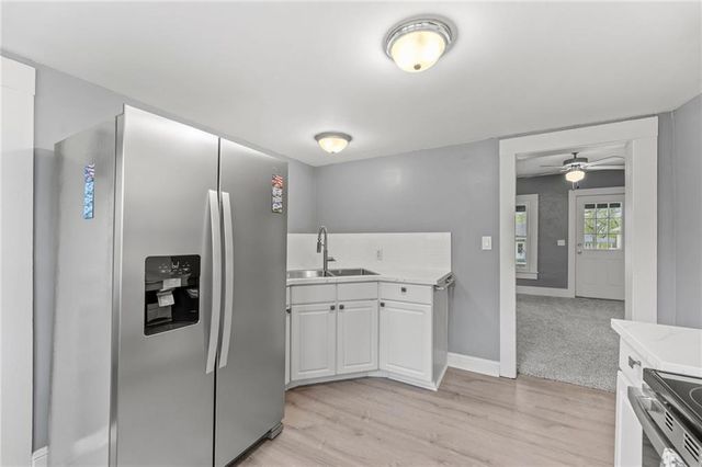 304 E Shawnee Street, Paola, KS 66071