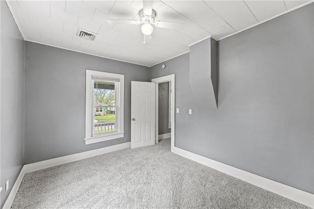 304 E Shawnee Street, Paola, KS 66071