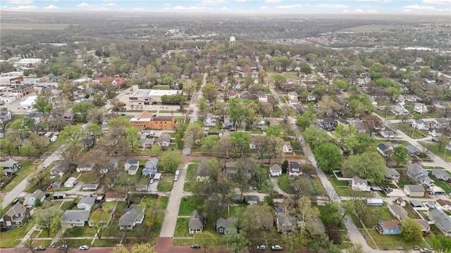 304 E Shawnee Street, Paola, KS 66071