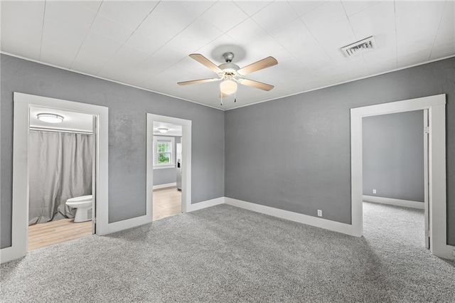 304 E Shawnee Street, Paola, KS 66071