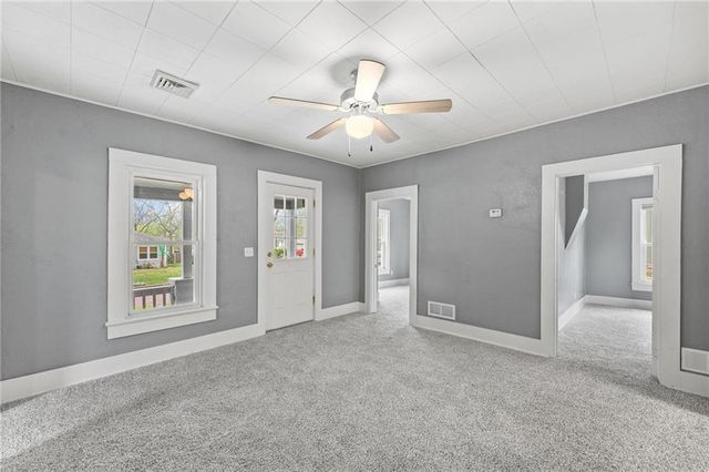304 E Shawnee Street, Paola, KS 66071