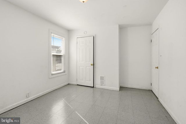 85 HOPKINS ST, Woodbury, NJ 08096