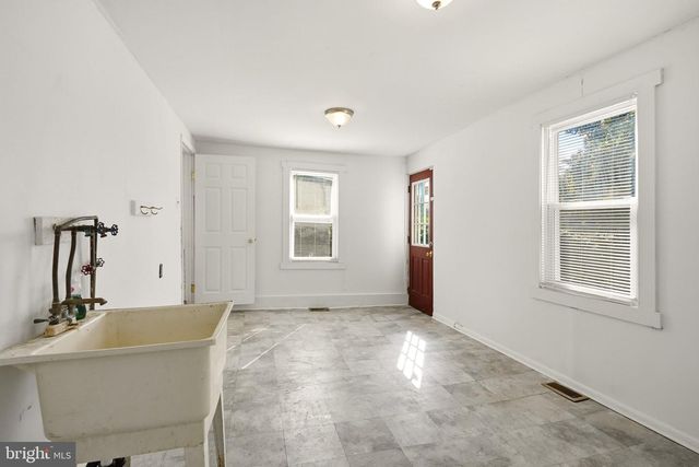 85 HOPKINS ST, Woodbury, NJ 08096