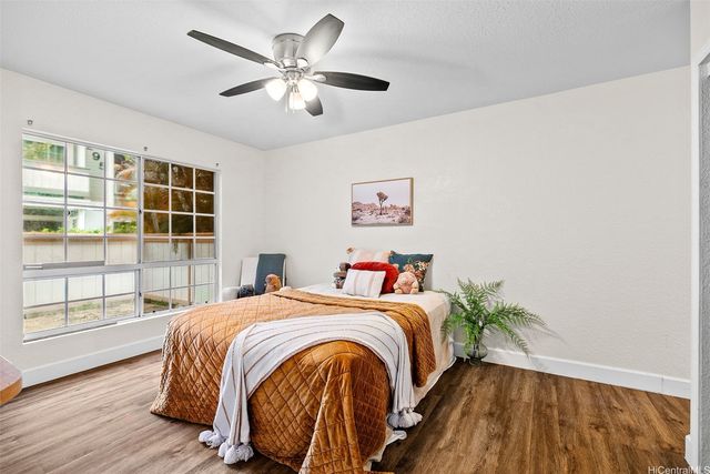 287 Mananai Place 48d, Honolulu, HI 96818