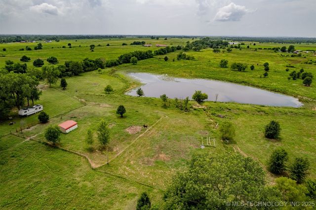 19596 S 405th E Avenue, Porter, OK 74454