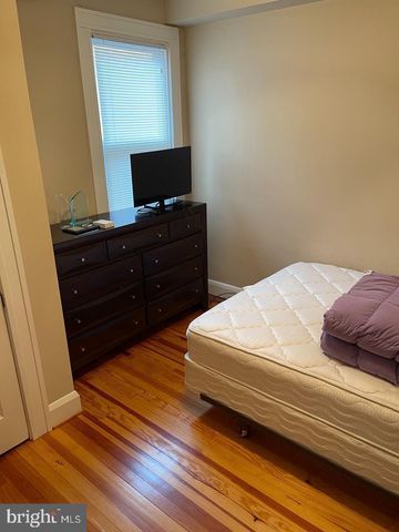 2806 LAKE AVE, Baltimore, MD 21213