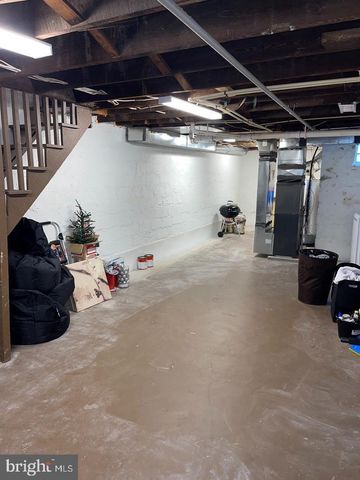 2806 LAKE AVE, Baltimore, MD 21213