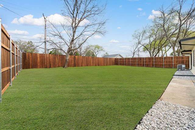 1225 Bellaire Drive, Grapevine, TX 76051