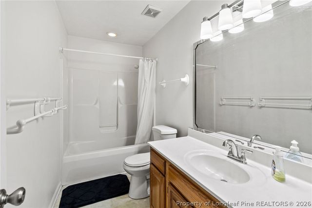 2482 Celtic Drive, Fayetteville, NC 28306