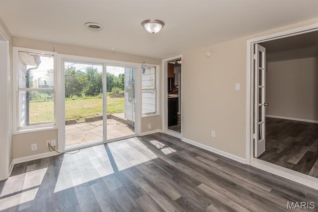 10253 Imperial Drive, St Louis, MO 63136