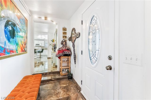 2083 La Vante Avenue, Las Vegas, NV 89169