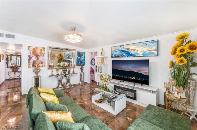 2083 La Vante Avenue, Las Vegas, NV 89169