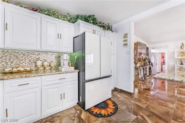 2083 La Vante Avenue, Las Vegas, NV 89169