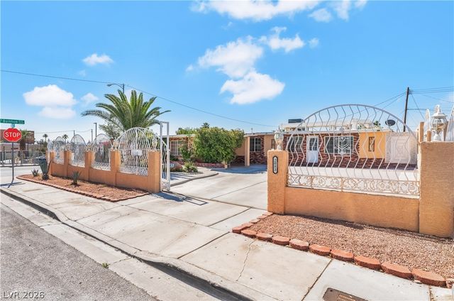 2083 La Vante Avenue, Las Vegas, NV 89169