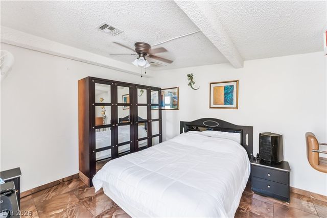 2083 La Vante Avenue, Las Vegas, NV 89169