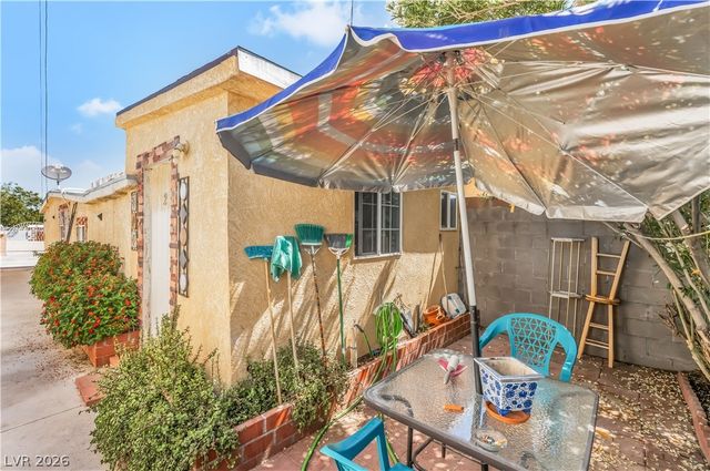 2083 La Vante Avenue, Las Vegas, NV 89169