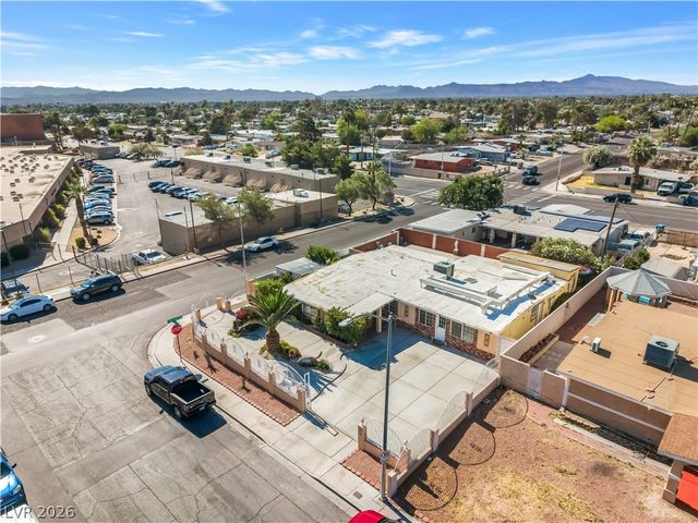 2083 La Vante Avenue, Las Vegas, NV 89169