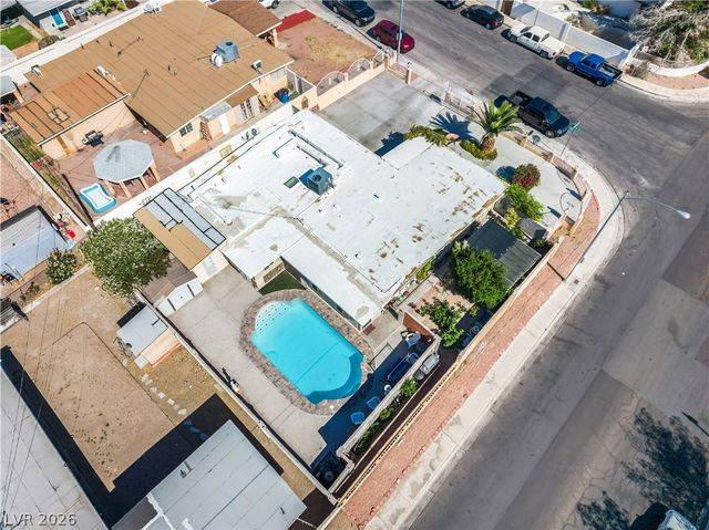2083 La Vante Avenue, Las Vegas, NV 89169