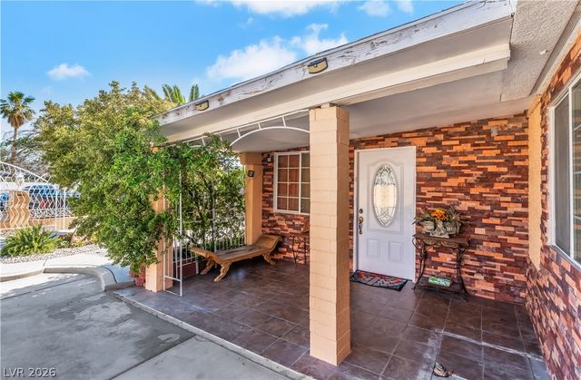 2083 La Vante Avenue, Las Vegas, NV 89169