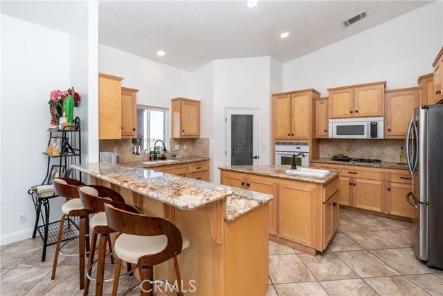 1830 Calaveras Road, Pinon Hills, CA 92372