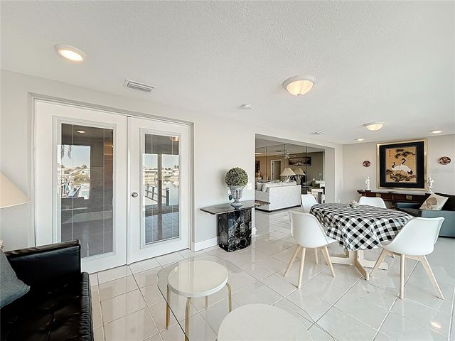 431 BOCA CIEGA POINT BOULEVARD N, St Petersburg, FL 33708