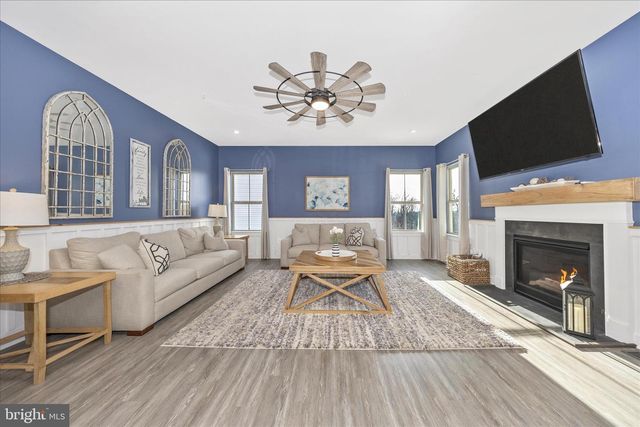 6832 WOODRIDGE RD, New Market, MD 21774