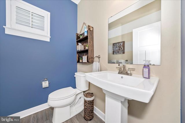 6832 WOODRIDGE RD, New Market, MD 21774